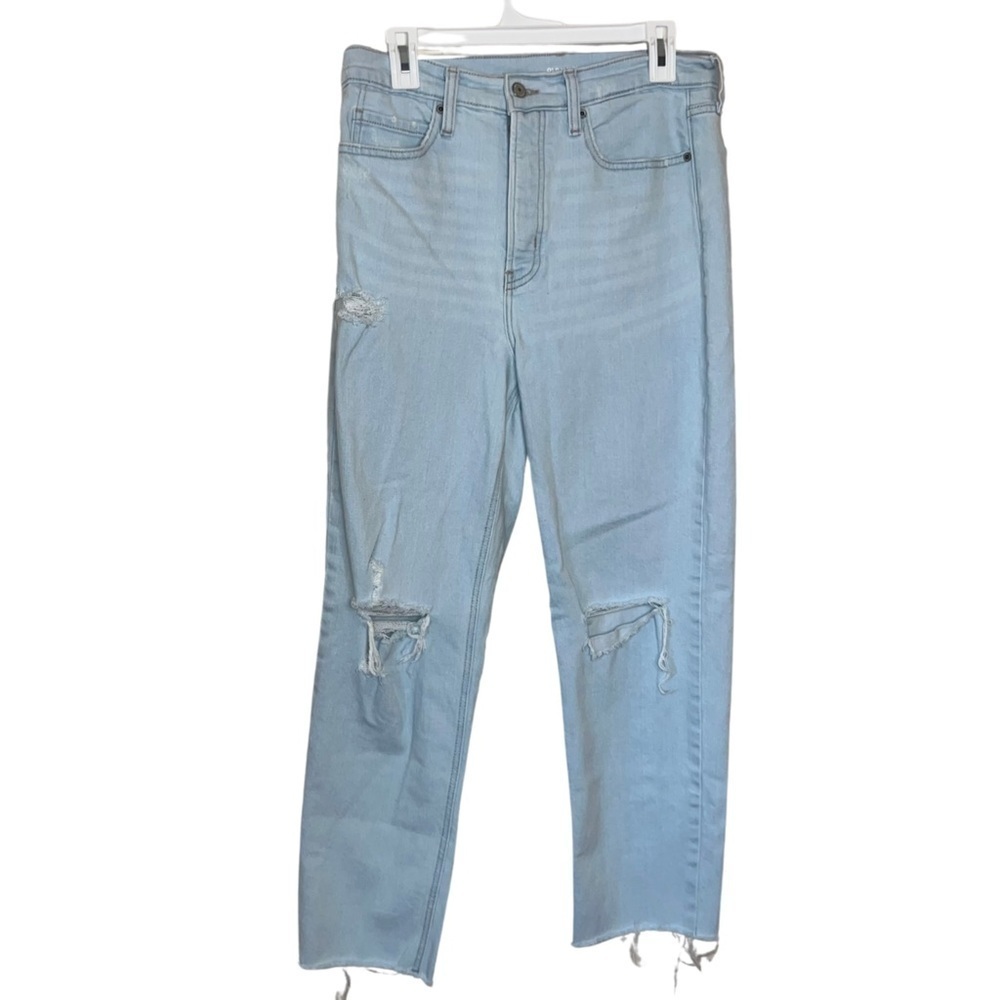 Old Navy Extra High Rise Ski-Hi Straight Light Wash Distressed Jeans Size 10